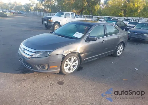 2012 Ford Fusion Se z USA, uszkodzony, nr VIN 3FAHP0HA8CR438058